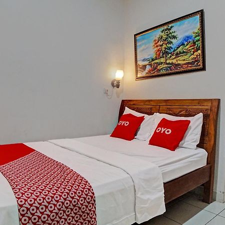 Oyo 92638 Jr Residence Syariah 메단 외부 사진