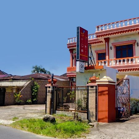 Oyo 92638 Jr Residence Syariah 메단 외부 사진