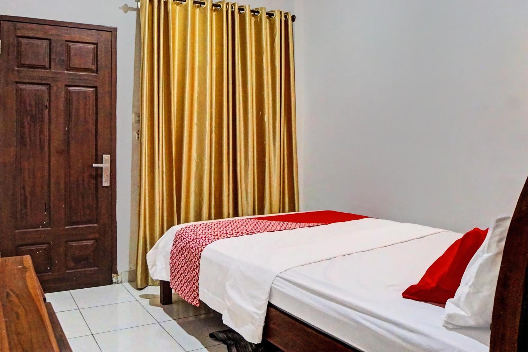 Oyo 92638 Jr Residence Syariah 메단 외부 사진
